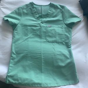 XS jade figs scrub top